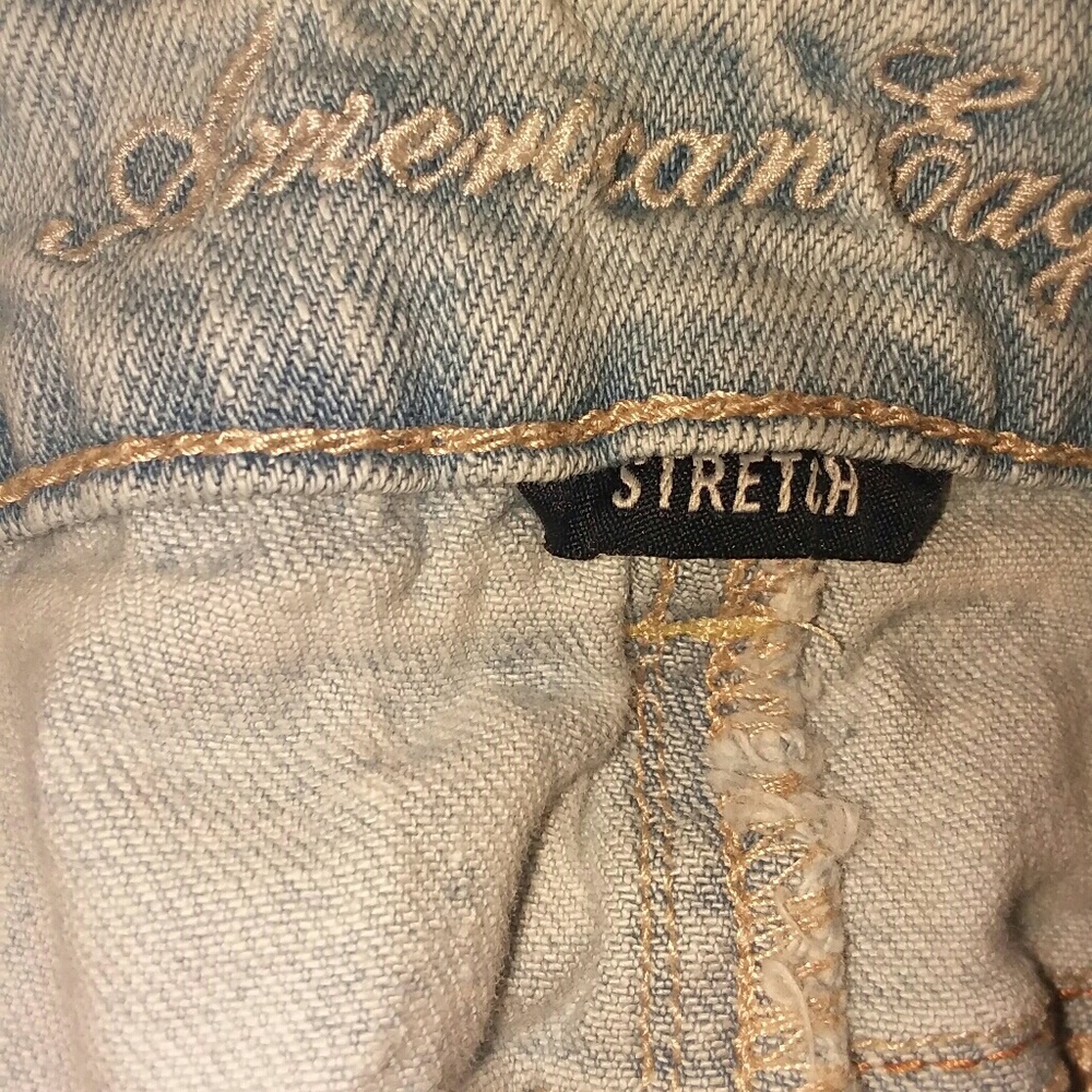Shorts - Picture 4 of 4
